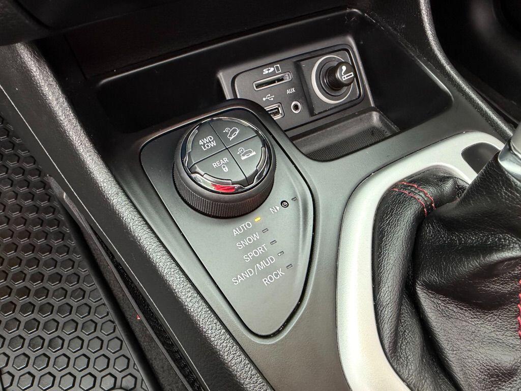 Used Jeep Cherokee 2016 for sale - 76326215: Photo 23