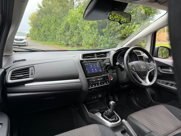 Used Honda Jazz 2018 for sale - 76262697: Photo 15