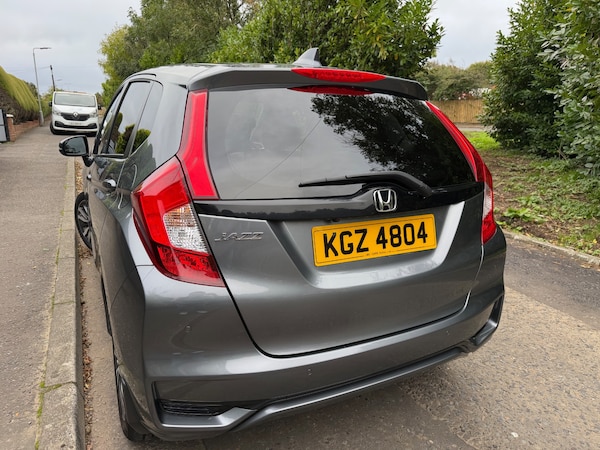 Used Honda Jazz 2018 for sale - 76262697: Photo 7