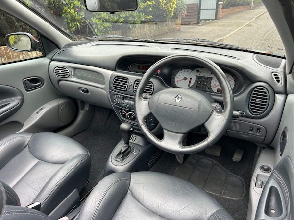 Used Renault Megane 1999 for sale - 75658075: Photo 12