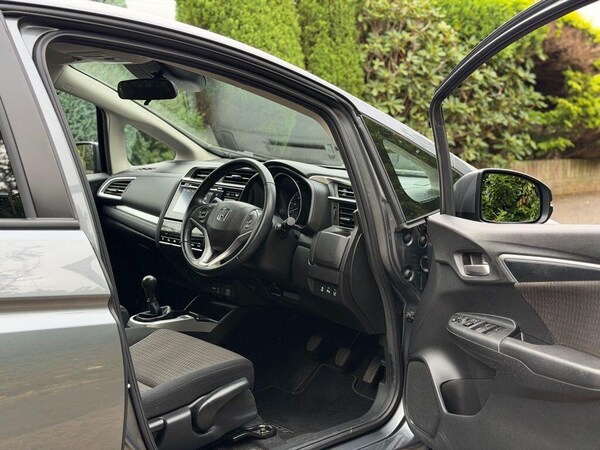 Used Honda Jazz 2018 for sale - 76283418: Photo 12