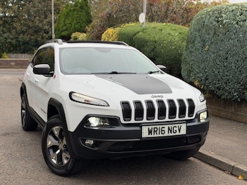 (16) - 3.2 V6 Trailhawk Auto 4WD Euro 6 5dr