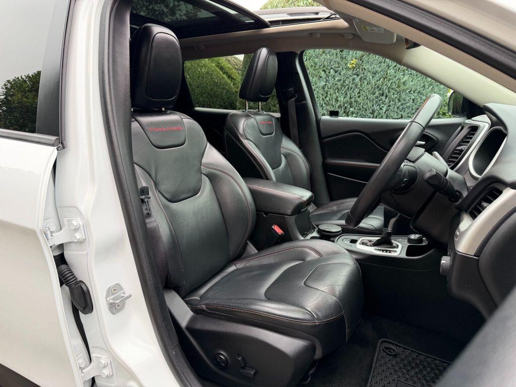 Used Jeep Cherokee 2016 for sale - 76993053: Photo 28