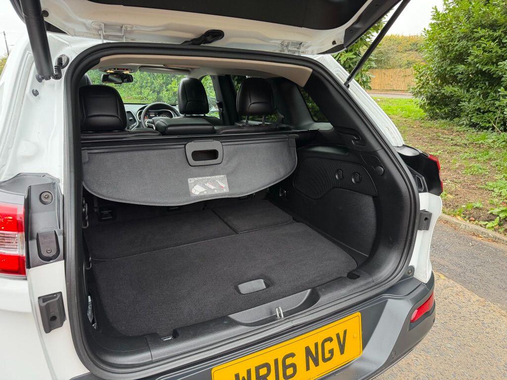 Used Jeep Cherokee 2016 for sale - 76993053: Photo 40