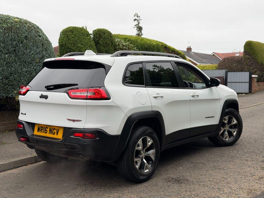 Used Jeep Cherokee 2016 for sale - 76993053: Photo 6