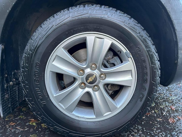 Used Chevrolet Captiva 2010 for sale - 75658850: Photo 4