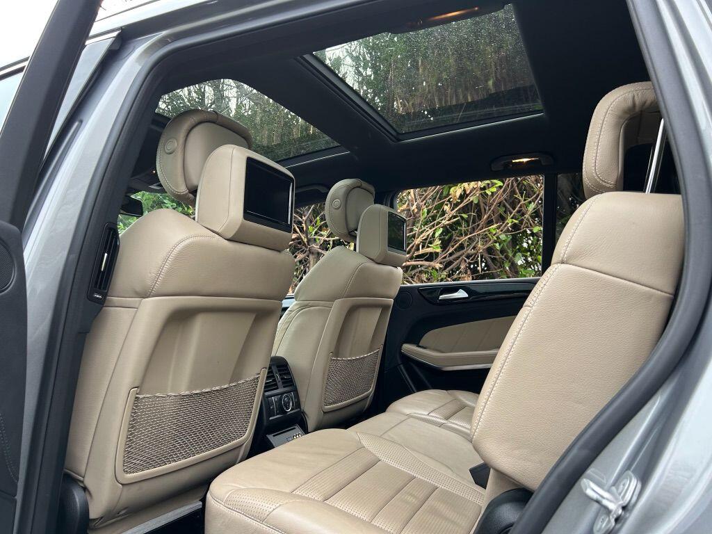 Used Mercedes-Benz GL Class 2014 for sale - 76936740: Photo 39