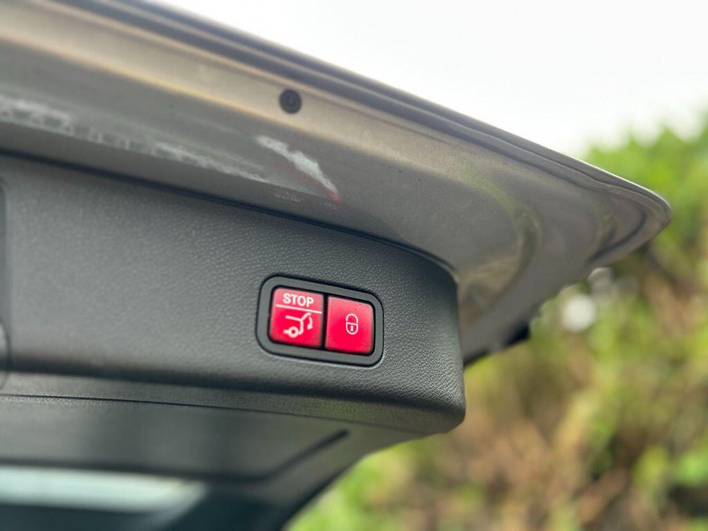 Used Mercedes-Benz GL Class 2014 for sale - 76936740: Photo 46