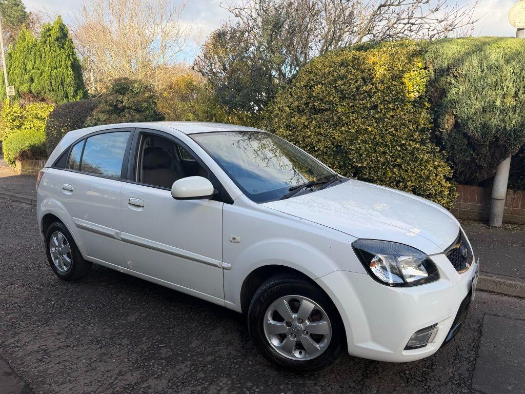 Used Kia Rio 2011 for sale - 76607390: Photo 2
