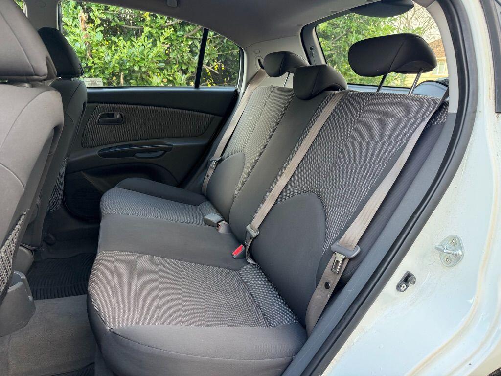 Used Kia Rio 2011 for sale - 76607390: Photo 21