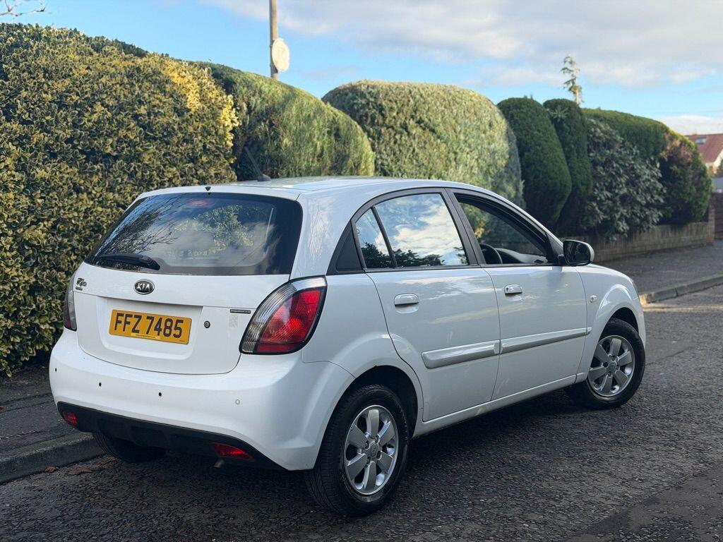 Used Kia Rio 2011 for sale - 76607390: Photo 4