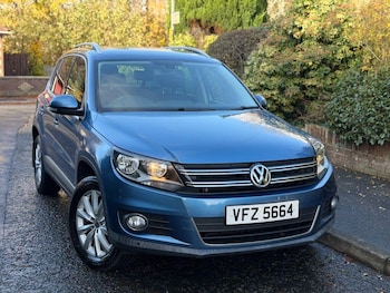 Volkswagen - Tiguan
