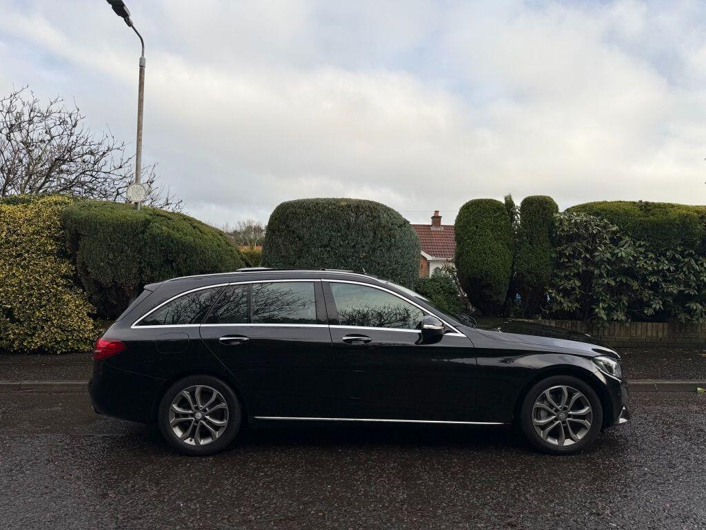 Used Mercedes-Benz C Class 2015 for sale - 77278995: Photo 3