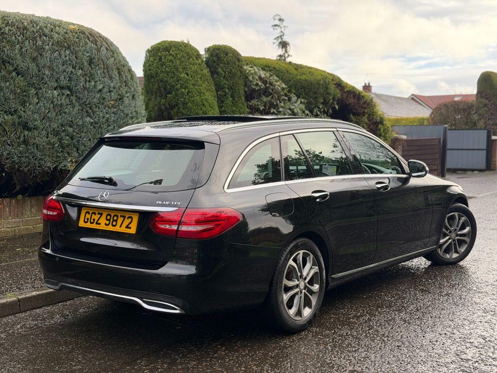 Used Mercedes-Benz C Class 2015 for sale - 77278995: Photo 5