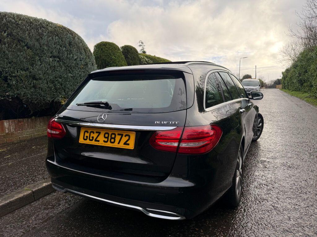 Used Mercedes-Benz C Class 2015 for sale - 77278995: Photo 6