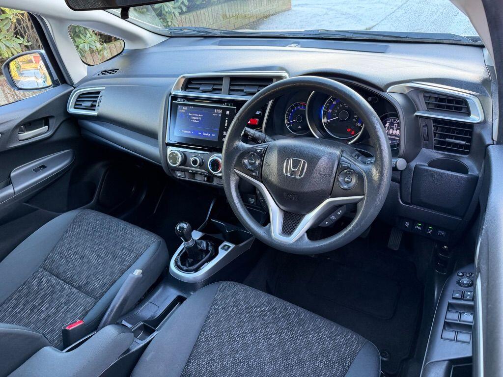 Used Honda Jazz 2017 for sale - 76849603: Photo 13