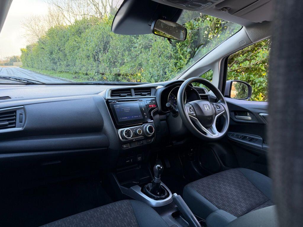 Used Honda Jazz 2017 for sale - 76849603: Photo 14