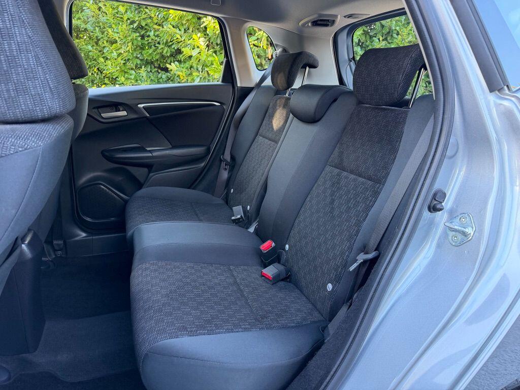 Used Honda Jazz 2017 for sale - 76849603: Photo 24
