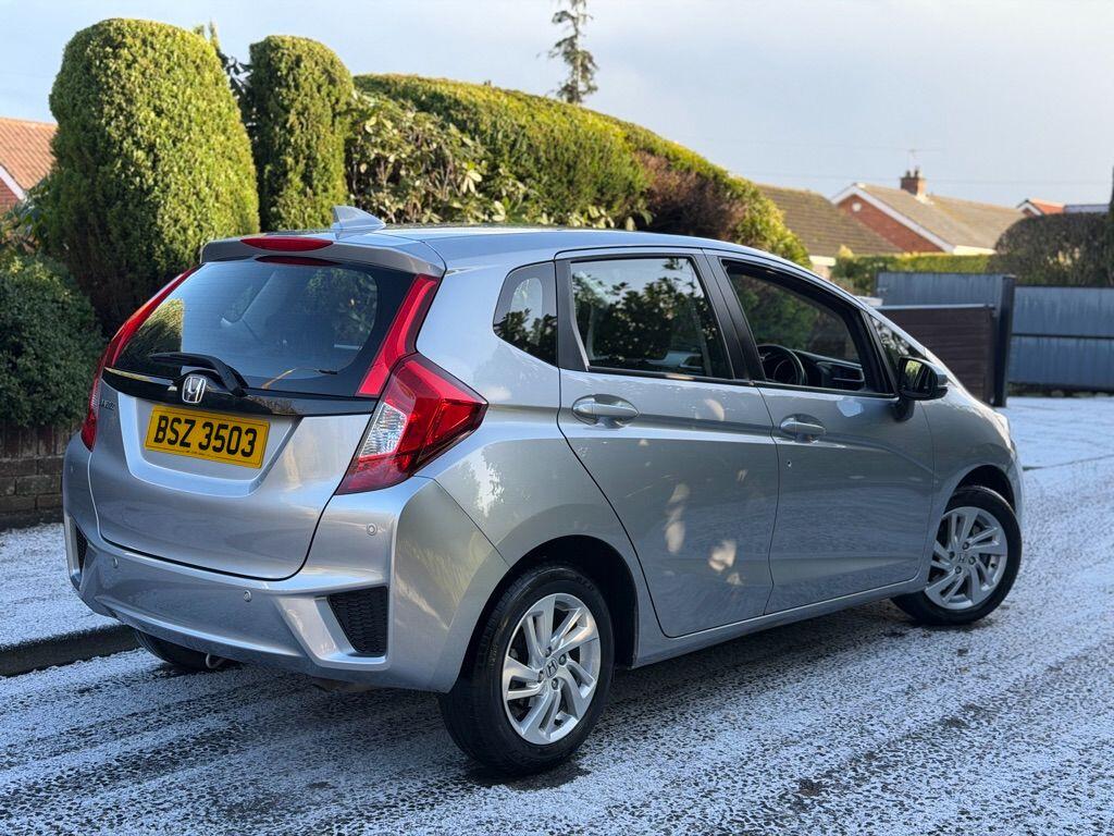 Used Honda Jazz 2017 for sale - 76849603: Photo 5