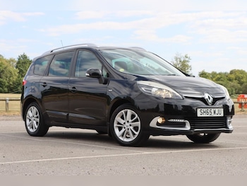 Used Renault Grand Scenic 2015 for sale - 79448404: Photo