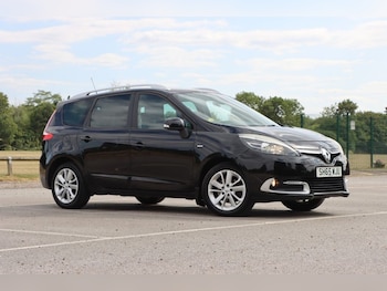 Used Renault Grand Scenic 2015 for sale - 79448404: Photo