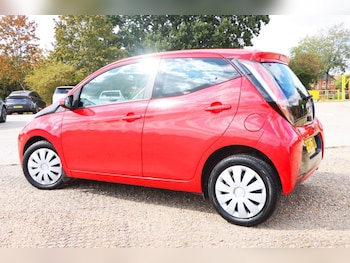Used Toyota AYGO 2016 for sale - 79612398: Photo
