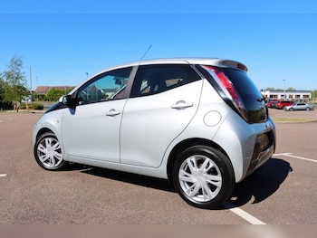 Used Toyota AYGO 2015 for sale - 79448422: Photo