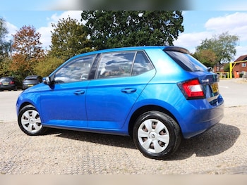 Used Skoda Fabia 2015 for sale - 79587746: Photo