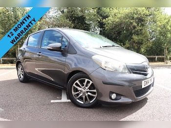 Used Toyota Yaris 2014 for sale - 79448394: Photo