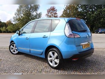 Used Renault Scenic 2014 for sale - 79655325: Photo