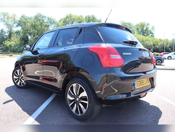 Used Suzuki Swift 2019 for sale - 79448390: Photo
