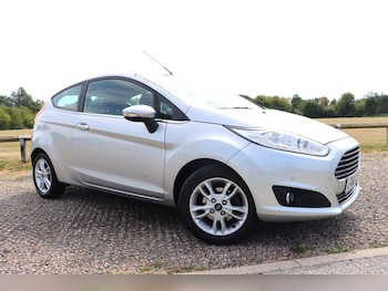 Used Ford Fiesta 2016 for sale - 79448401: Photo