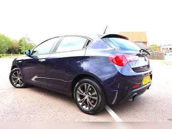 Used Alfa Romeo Giulietta 2011 for sale - 79723096: Photo