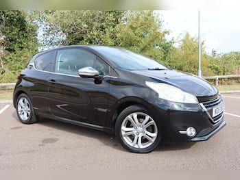 Used Peugeot 208 2015 for sale - 79764710: Photo