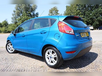 Used Ford Fiesta 2015 for sale - 79448379: Photo