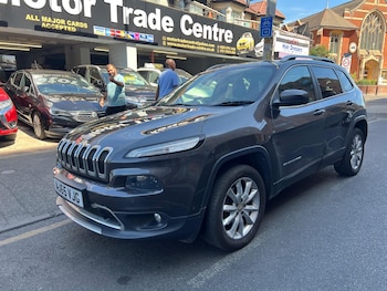 Used Jeep Cherokee 2015 for sale - 79458477: Photo