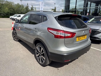 Used Nissan Qashqai 2017 for sale - 78997481: Photo
