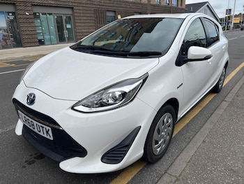 Used Toyota Aqua 2026 for sale - 78997446: Photo