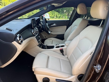 Used Mercedes-Benz GLA 2018 for sale - 78997455: Photo