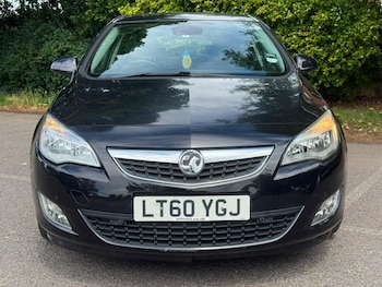 Used Vauxhall Astra 2010 for sale - 79099343: Photo