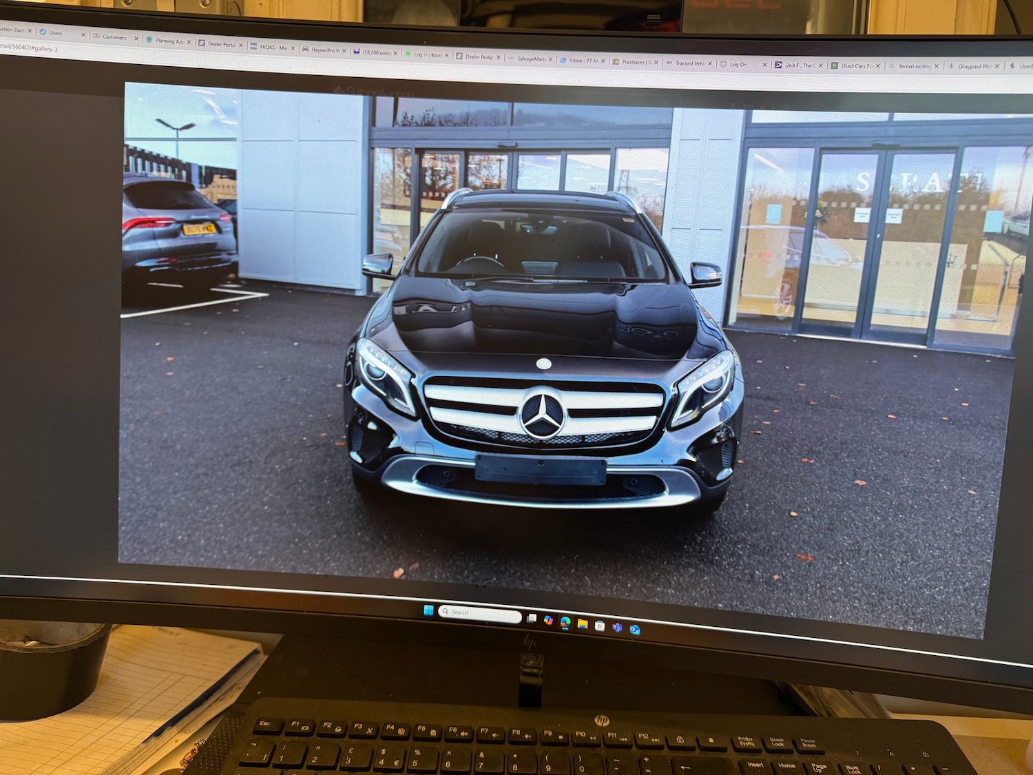 Used Mercedes-Benz GLA 2015 for sale - 76937677: Photo 3