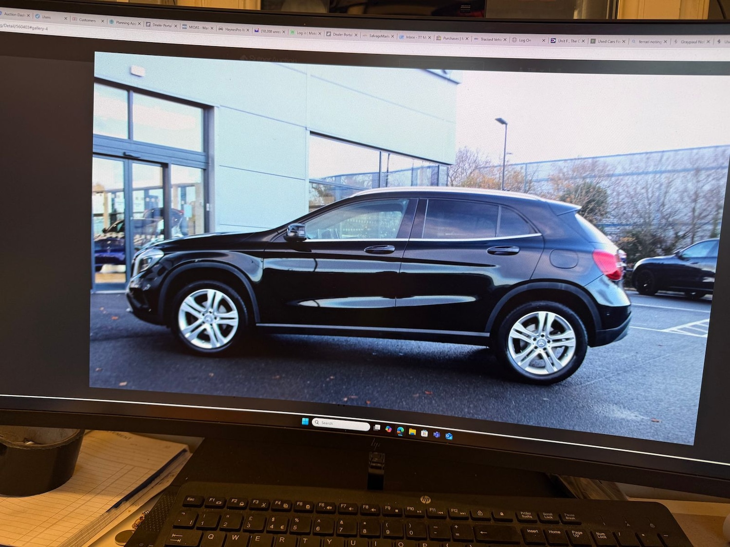 Used Mercedes-Benz GLA 2015 for sale - 76937677: Photo 4