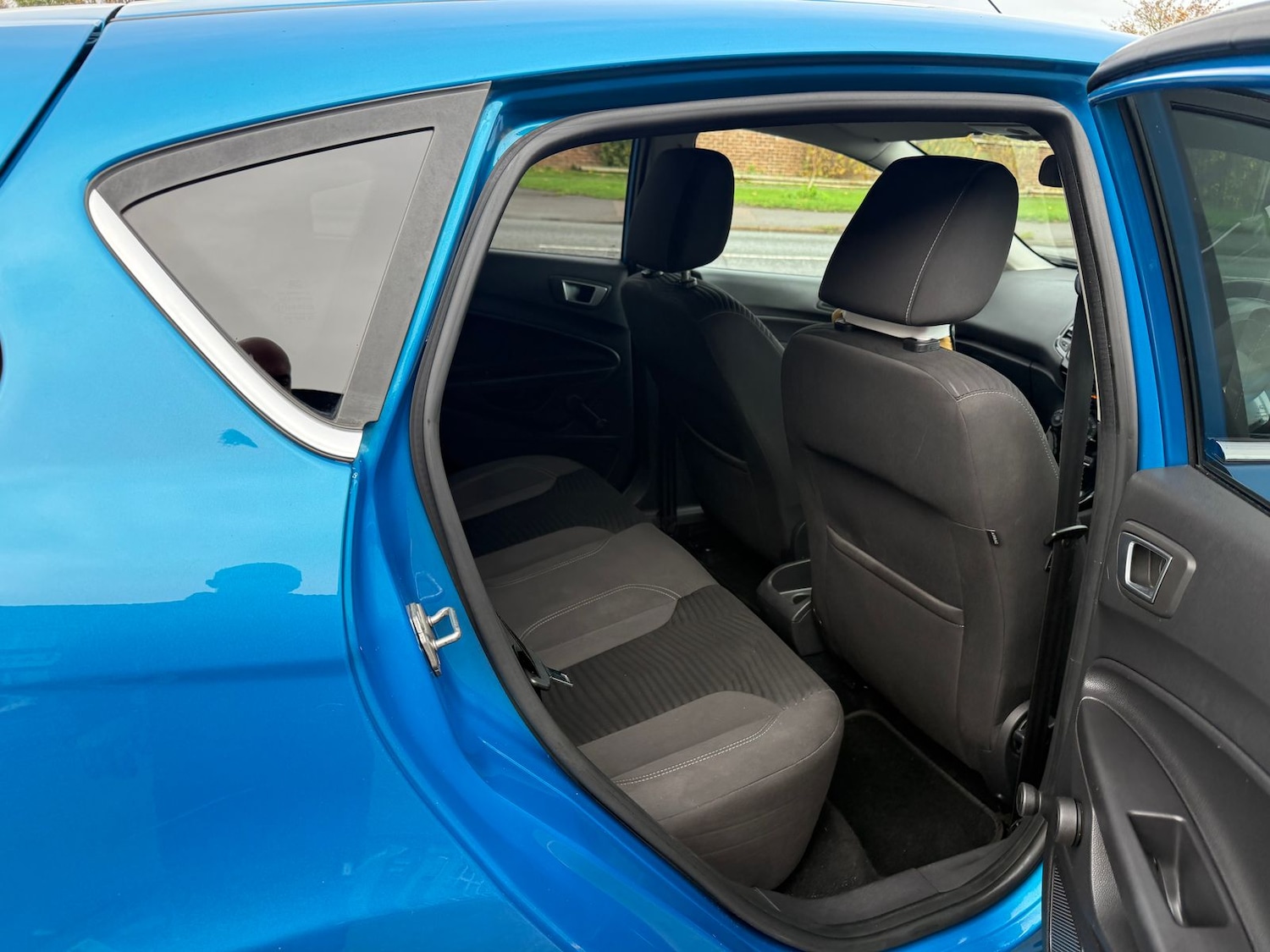 Used Ford Fiesta 2013 for sale - 76563579: Photo 8