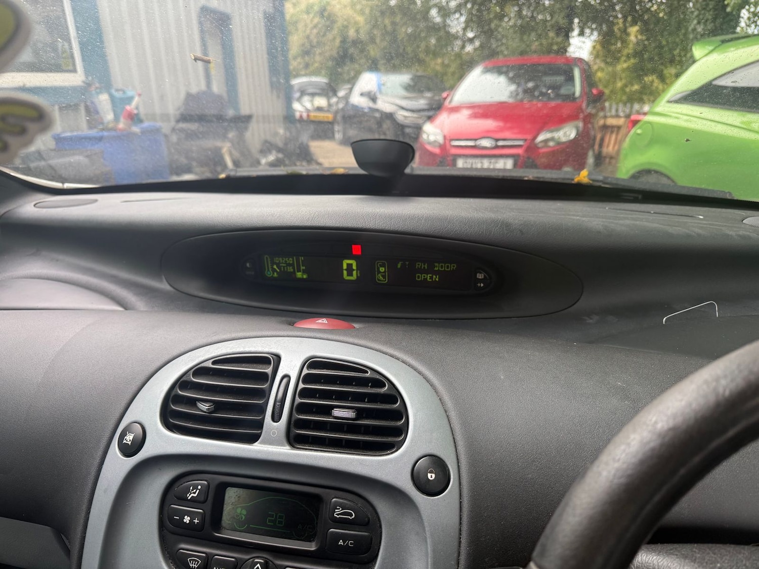 Used Citroen Xsara Picasso 2006 for sale - 76350679: Photo 7