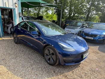 Used Tesla Model 3 2021 for sale - 76704539: Photo
