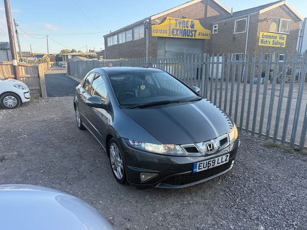 Used Honda Civic 2009 for sale - 76124878: Photo 1