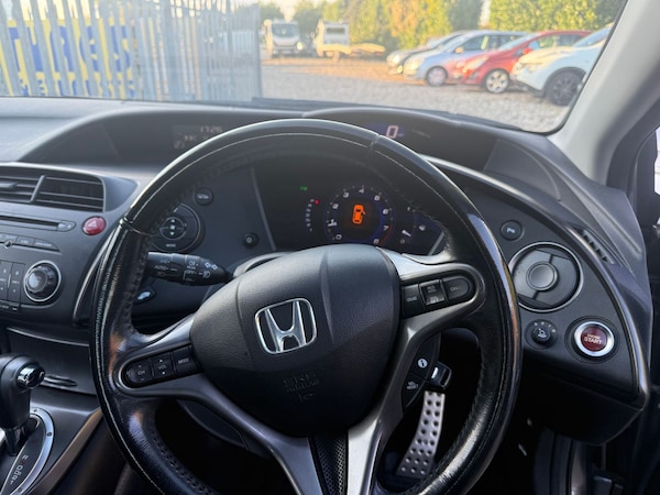 Used Honda Civic 2009 for sale - 76124878: Photo 9