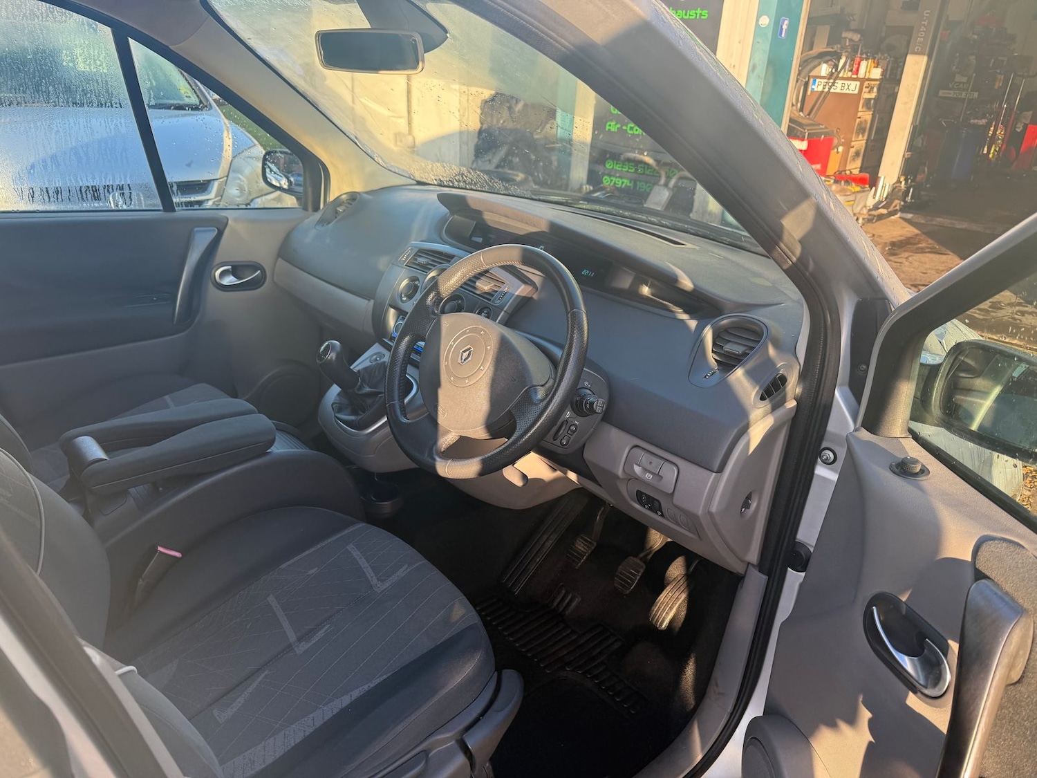 Used Renault Megane 2006 for sale - 76795015: Photo 11