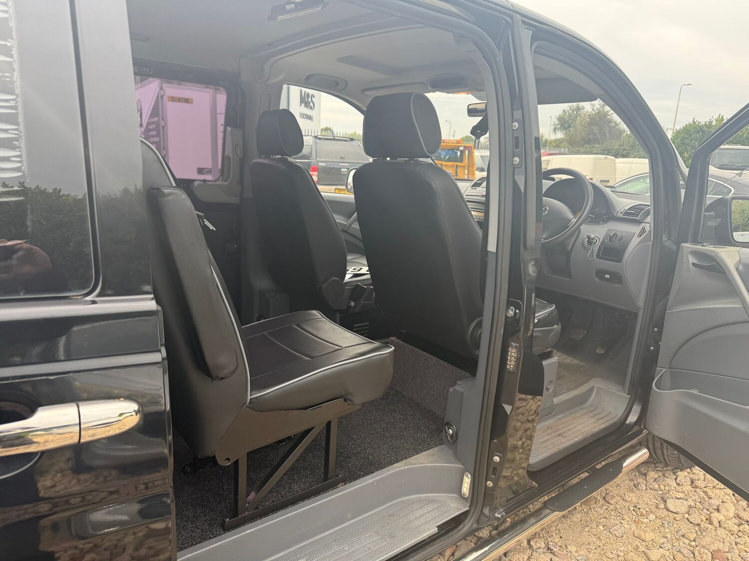 Used Mercedes-Benz Vito 2010 for sale - 76154565: Photo 6