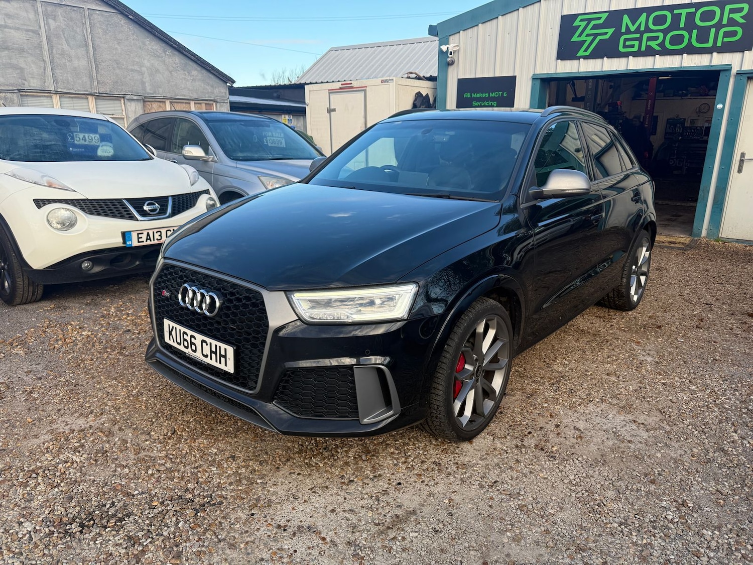 Used Audi RS Q3 2016 for sale - 76668321: Photo 2